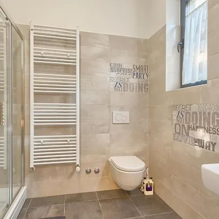 Daire 2 Bedroom Amazing In