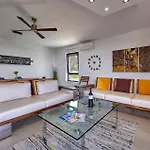 2 Bedroom Amazing In *
