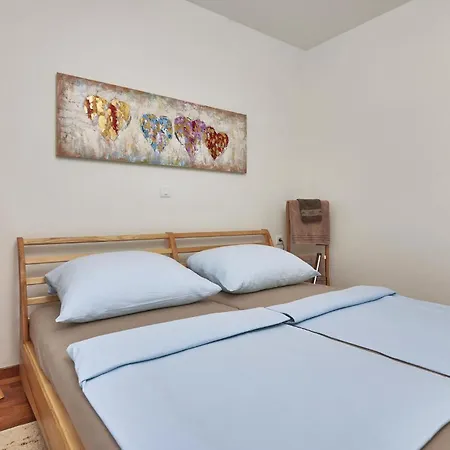 2 Bedroom Amazing In Appartement